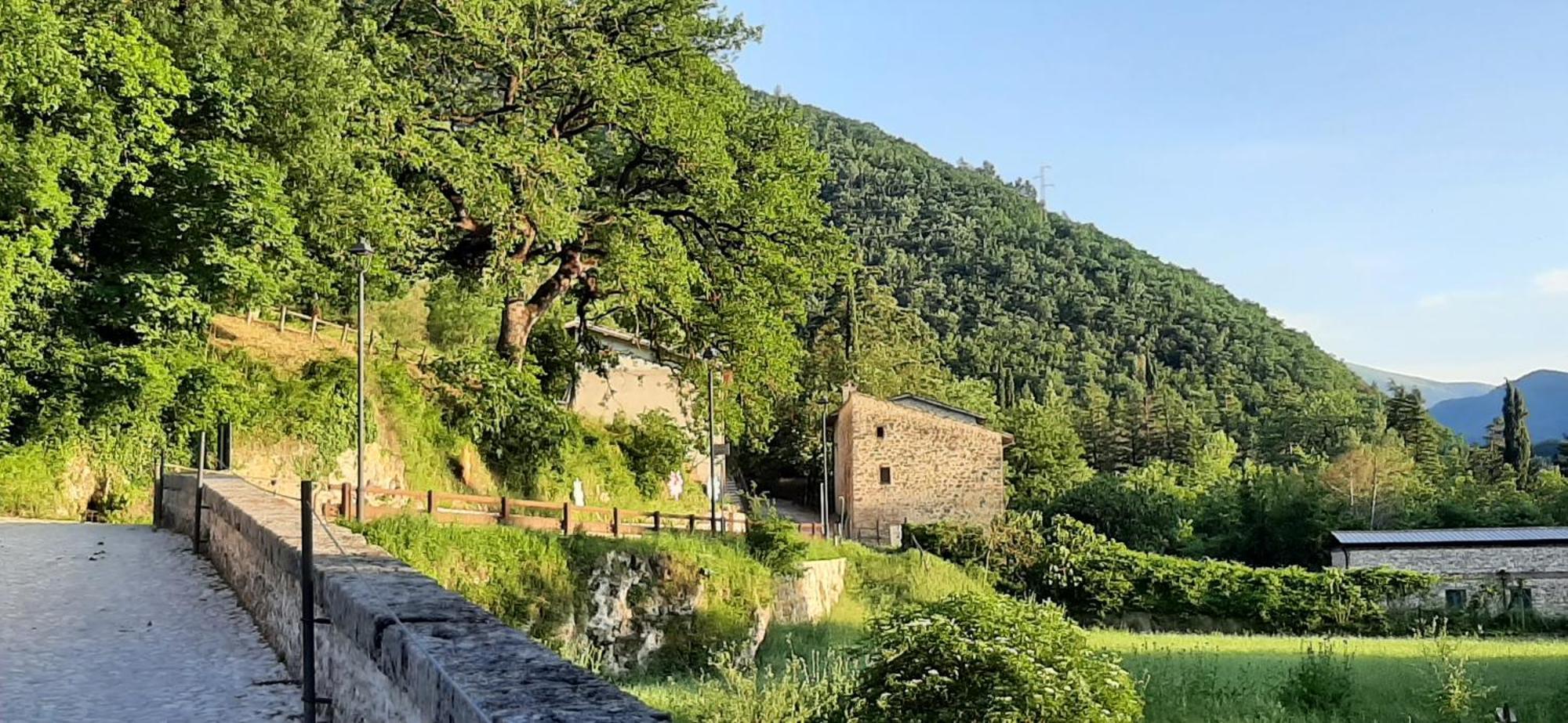 B&B Dell'Osteria Sant'Anatolia di Narco Ngoại thất bức ảnh