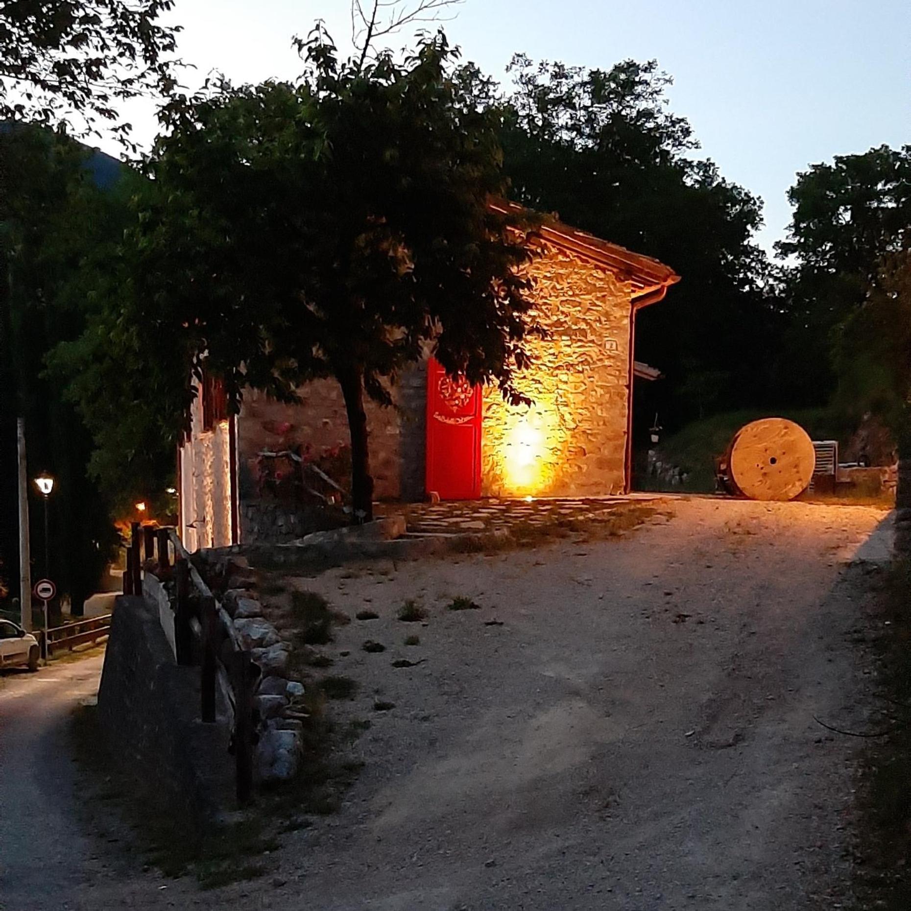 B&B Dell'Osteria Sant'Anatolia di Narco Ngoại thất bức ảnh